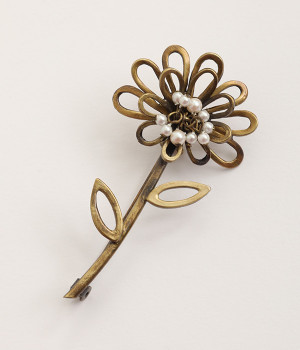 お花ブローチ(AG-ONESIZE)