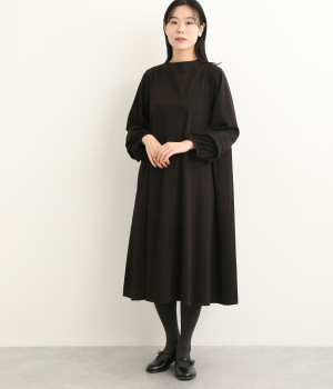 ギャバストレッチタックスリーブワンピース(ブラック-L)