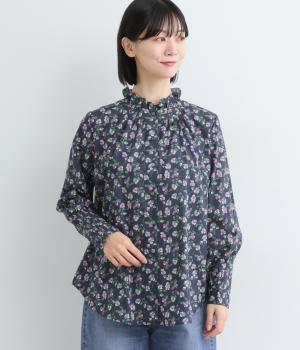リバティプリント　コットンフリルブラウス(pancy Scatter花柄ネイビー-38)