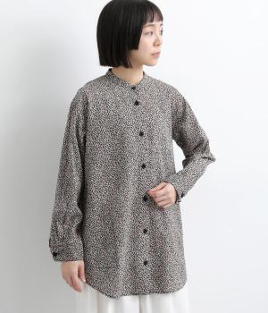 フラワープリントポケット付きシャツ