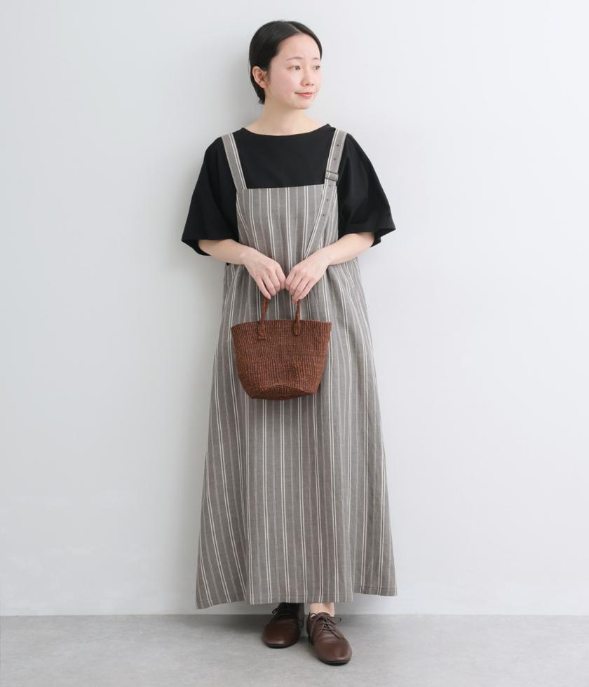 タックジャンパースカート