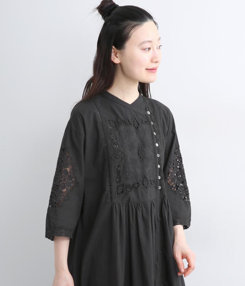 コットンポプリン刺繍ワンピース