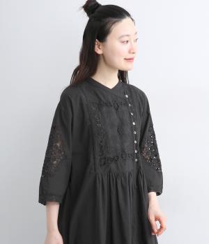 コットンポプリン刺繍ワンピース