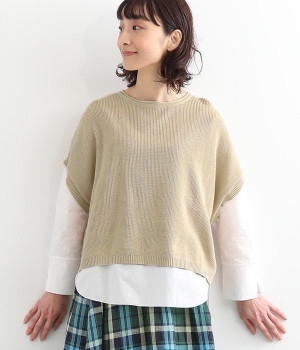 ショート丈あぜクルーネックベスト+ラウンドヘムブラウス(オフベージュ-ONESIZE)