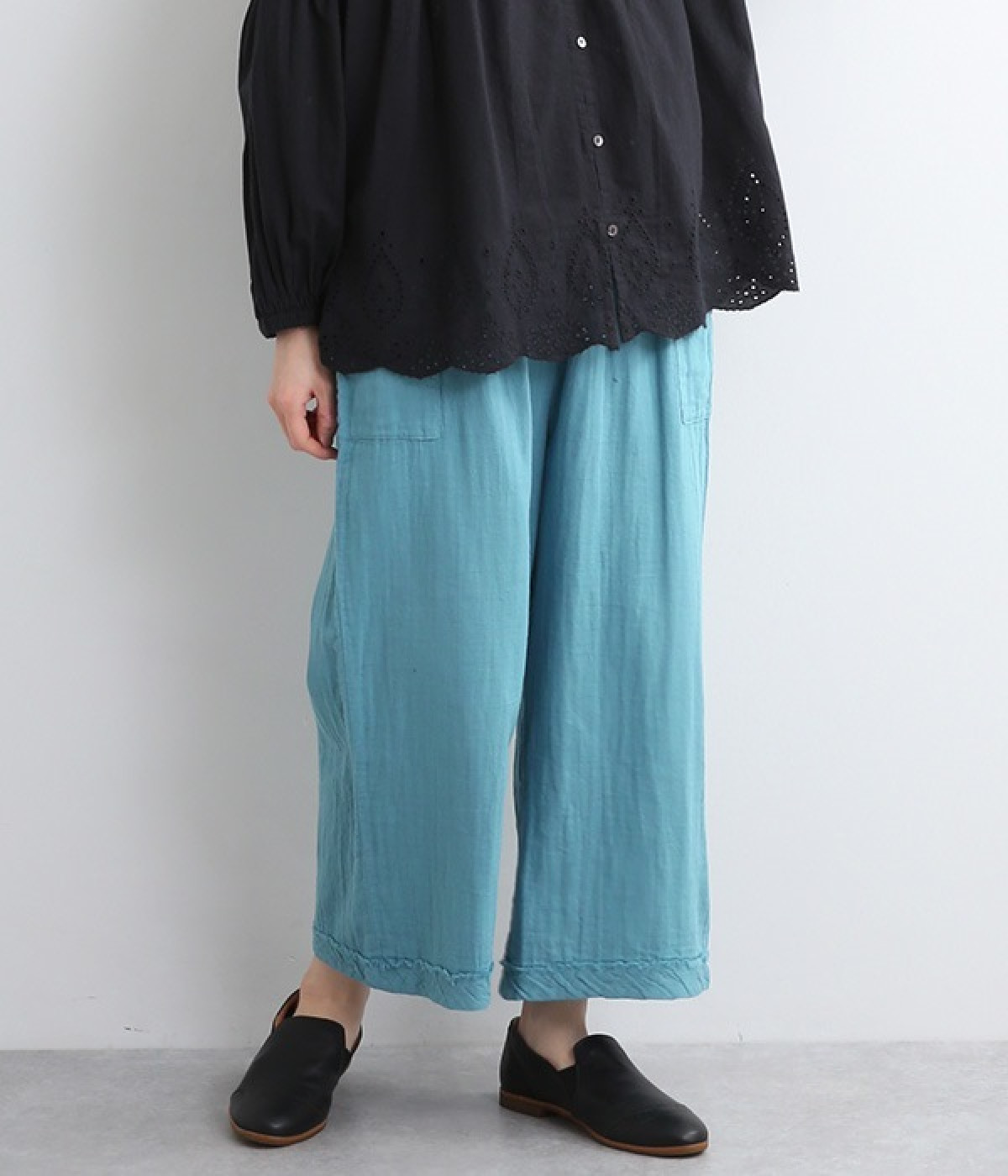 ダブルガーゼ　ワイドパンツ(ブルーグレー-ONESIZE)