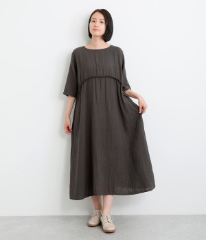 Wガーゼ胸切替襟後ろゴムワンピース(スミクロ-ONESIZE)