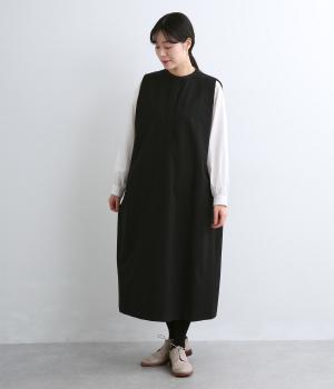 ポリエステルウールギャバ　ジャンパースカート(ブラック-F)