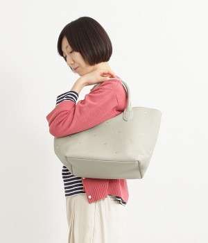 牛革ドット刺繍トートバッグ(ライトグレー-ONESIZE)