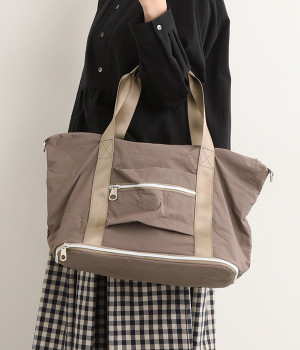 ポータブル シワナイロン ボストン