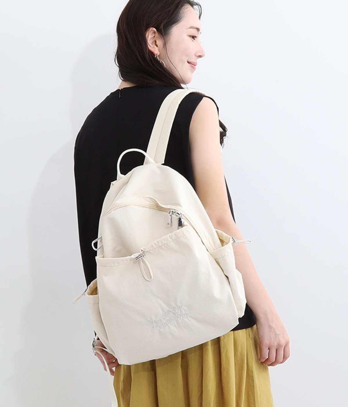 ドロスト刺繍リュック(アイボリー-ONESIZE)