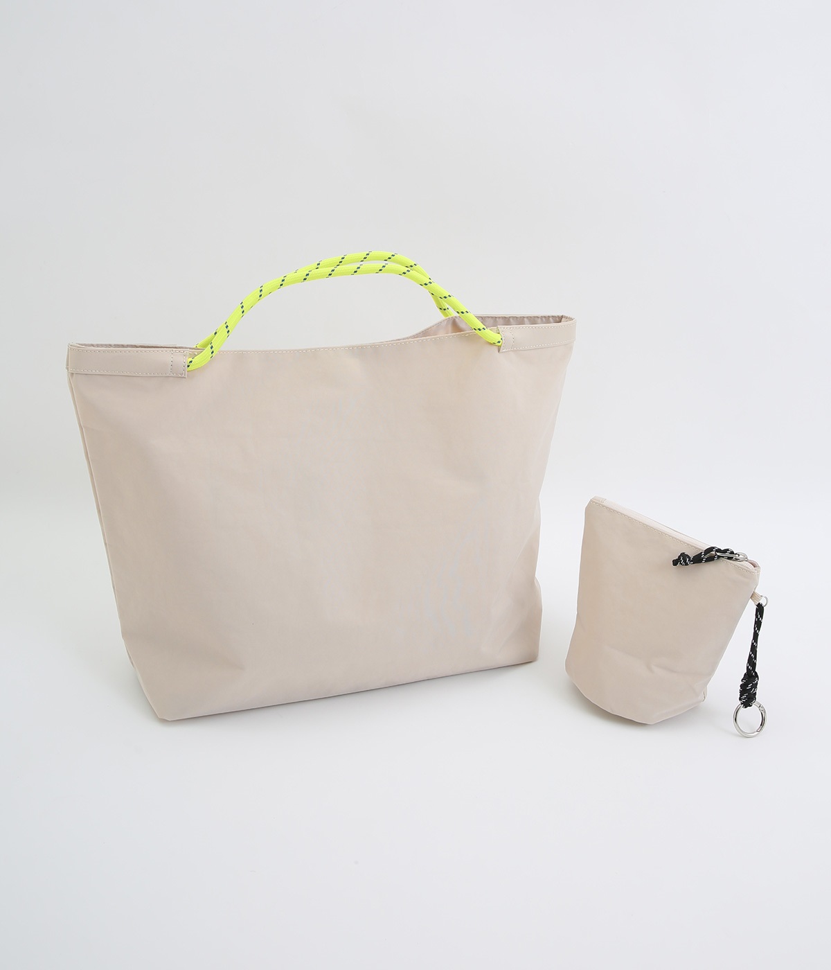 ウォッシャーナイロン パッカブルトート(アイボリー-ONESIZE)