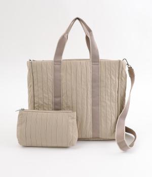 ボンディングスクエアビッグトート(ベージュ-ONESIZE)