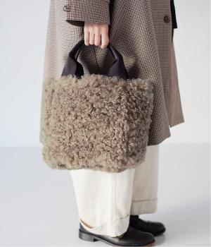 フェイクファーチェック柄リバーシブルトート(オーク-F)