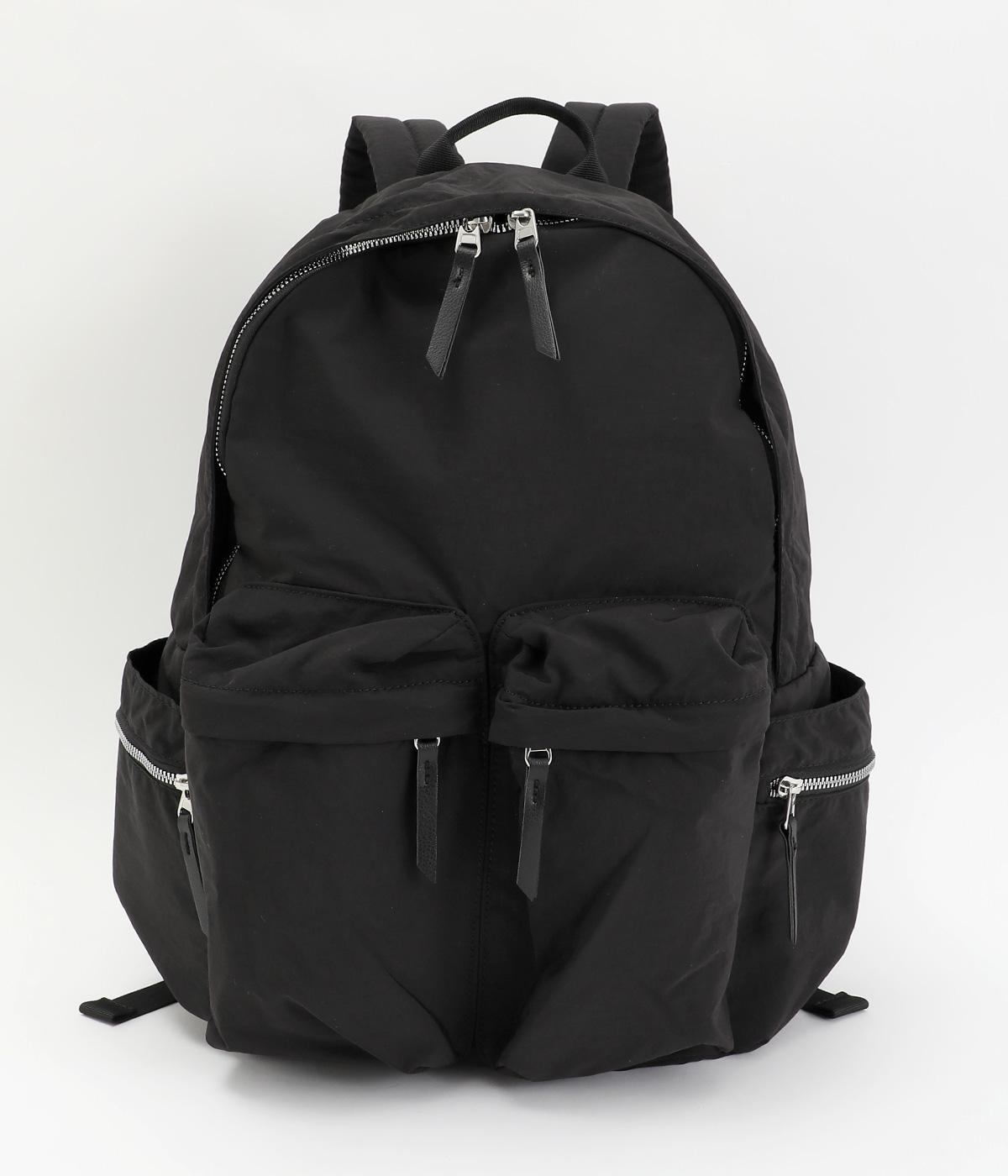 10ポケットナイロンリュック(ブラック-F)