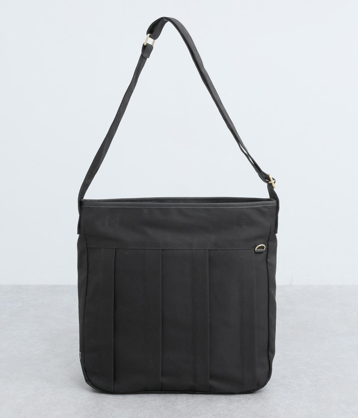 ベンダイルコットンスコッチガードプリーツショルダー(ブラック-F)