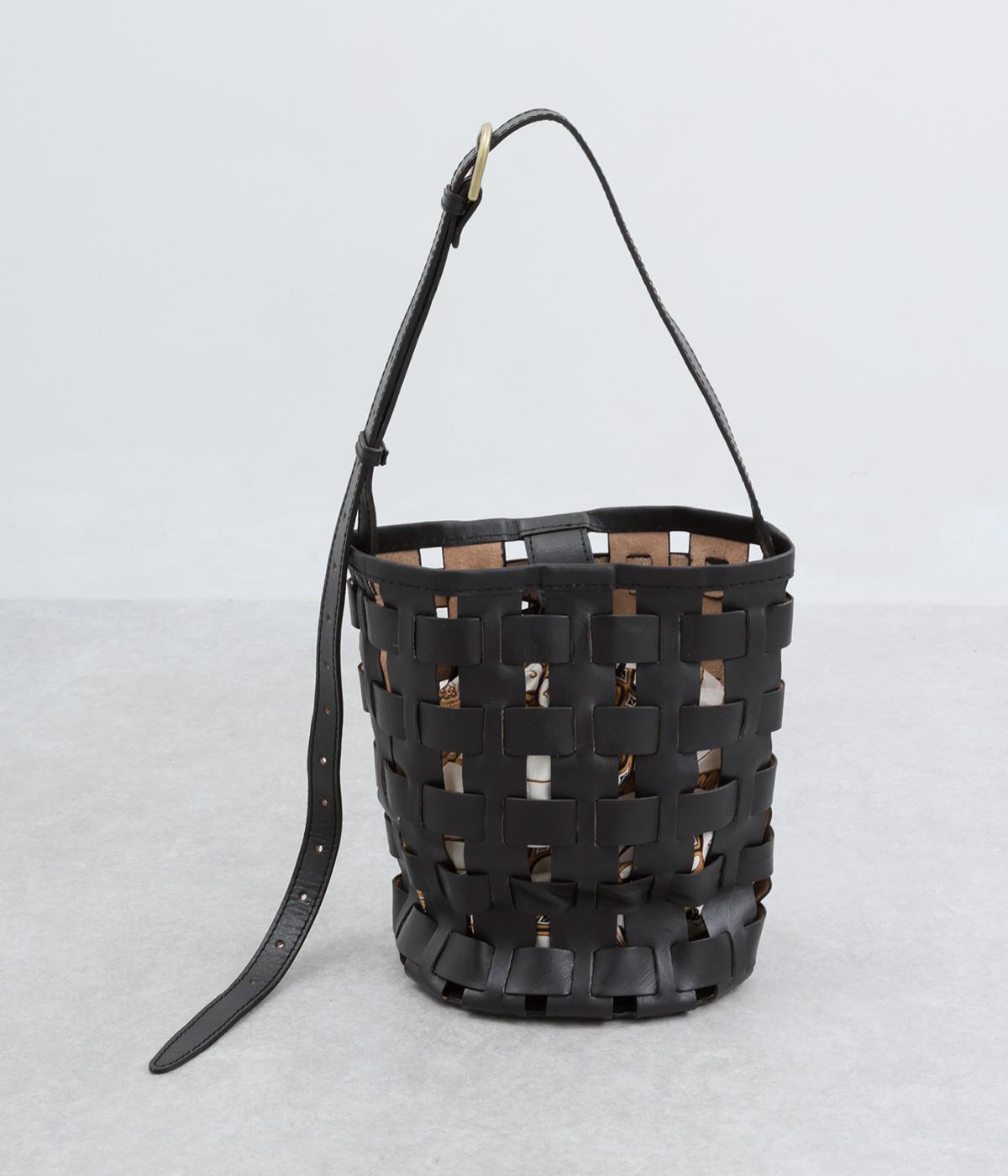 牛革透かし編みメッシュショルダートート(ブラック-F)