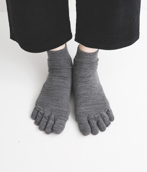 メリノウール ５本指インナーソックス(ダークグレー杢-ONESIZE)