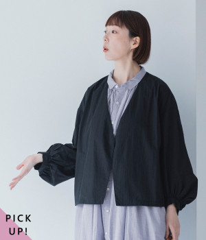 撥水 袖ボリュームライトジャケット(ブラック-ONESIZE)