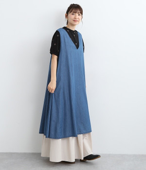 テンセルデニムVネックワンピース(ブルー-ONESIZE)