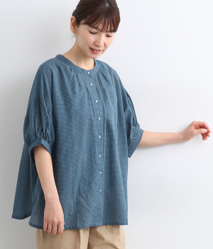 先染めコットン2wayギャザーブラウス(ブルー-ONESIZE)