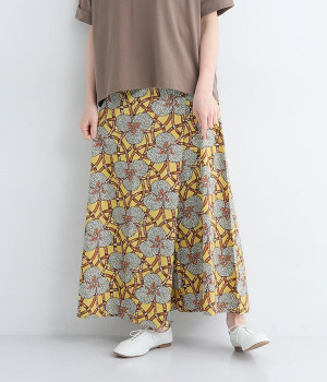 バティックプリント　スカート(イエローフラワー-ONESIZE)