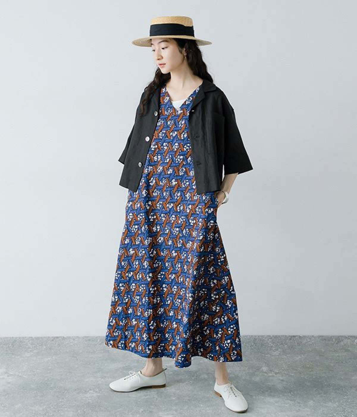 バティックプリント　Vネックワンピース(ブルーバスケット-ONESIZE)