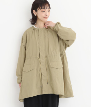 ナイロンタスランタフタ　ノーカラーギャザーコート(ベージュ-ONESIZE)