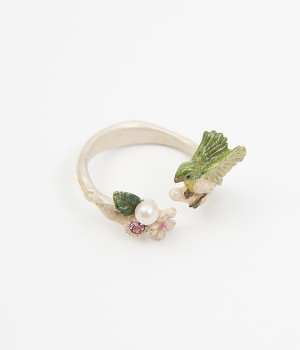 メジロルスティカーナリング