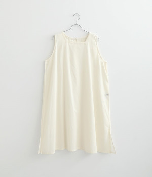 キャンブリック フロントスクエアネックペチワンピース(アンティークベージュ-ONESIZE)