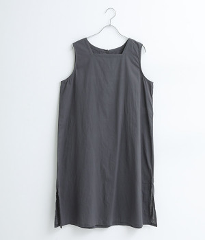 キャンブリック　フロントスクエアネック　ぺチワンピース(チャコール-ONESIZE)