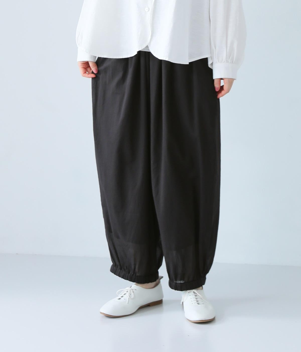 オーガニックコットンボイル無地　裾ゴムギャザーパンツ(ブラック-ONESIZE)