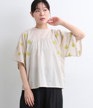 キャンブリック　アラベスク刺繍　スクエアスリーブプルオーバー(ベージュ-ONESIZE)