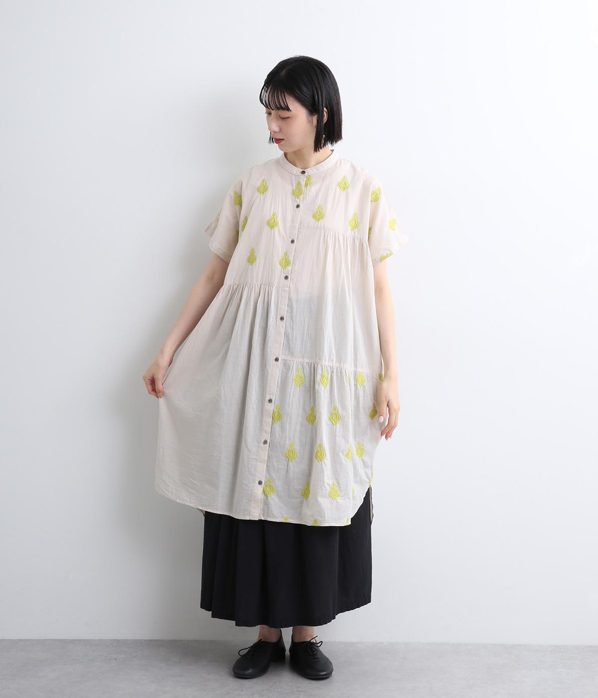 キャンブリック　アラベスク刺繍　切替えドロップスリーブロングシャツ(ベージュ-ONESIZE)