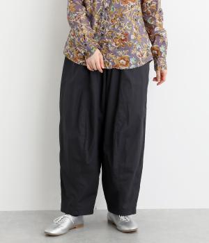 エアージェットキャンブリックタックボリュームパンツ(ブラック-F)