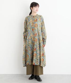 ライトボイルオールドフラワープリントスタンドサイドギャザーワンピース(ダークサックス-F)