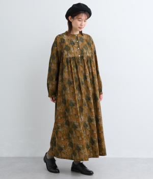 コットン　treesプリント　ヨーク切替えワンピース(ブラウン-F)