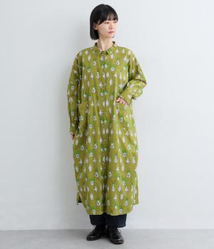 手捺染コットン　フラワーポットプリント　後ろギャザーチビ襟ワイドワンピース