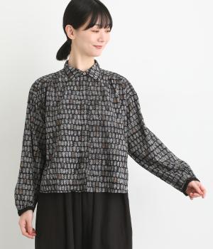 Light Voileフィールドフラワープリントギャザーショートブラウス(ブラック-F)