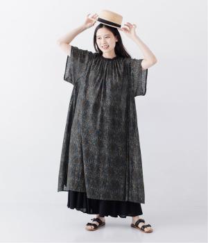 シルクタッチVoile　アラベスクリーフプリント　2wayギャザーワンピース(ネイビー-F)