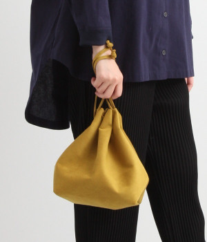 マイクロファイバースエード　巾着バッグ