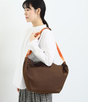 STOMACH SHOULDER BAG M(ブラウン-F)
