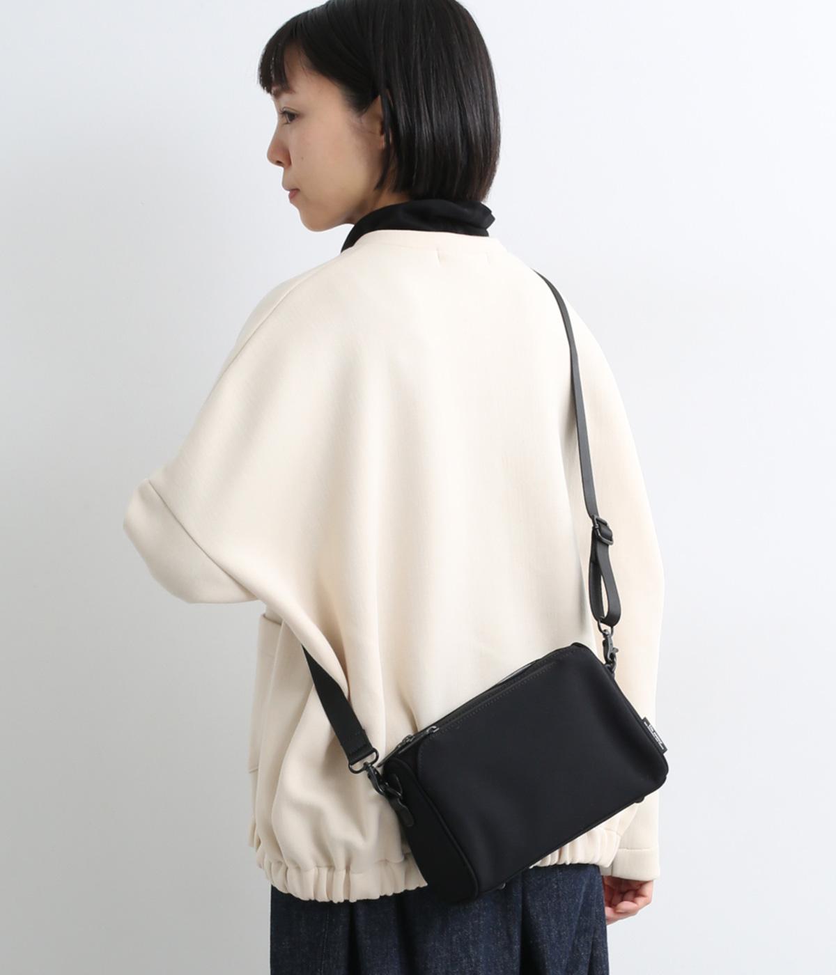 ミニマルアシメポケットショルダーバッグ(ブラック-F)