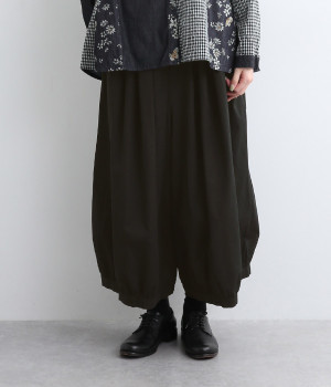 コットン ナチュラルバルーンパンツ(ブラック-ONESIZE)