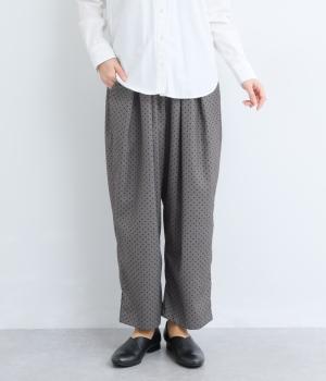 ジャケットに合わせるパンツ