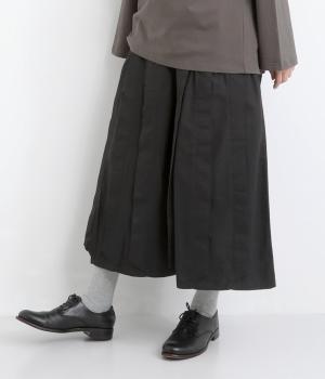 USEDダンプたくさんタックパンツ(ブラック-F)