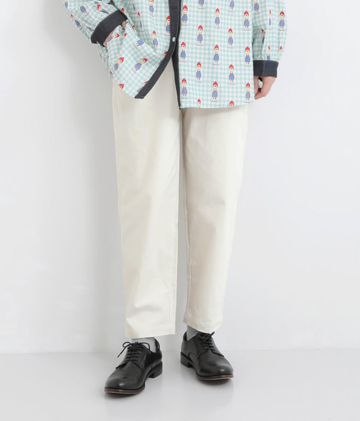 テーパードパンツ(ホワイト-F)