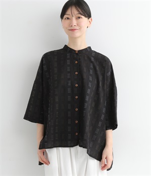 ステッチ刺繍入りローンふわっとシャツ(ブラック-ONESIZE)