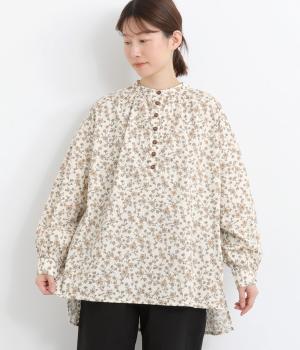 FLOWERギャザープルオーバーブラウス