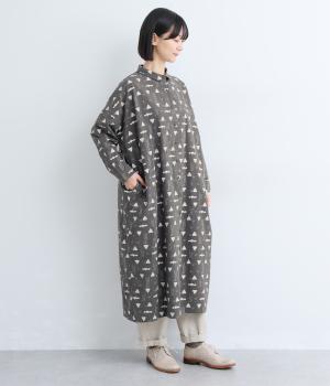 三角プリントミニ襟ロングワンピース(チャコール-F)