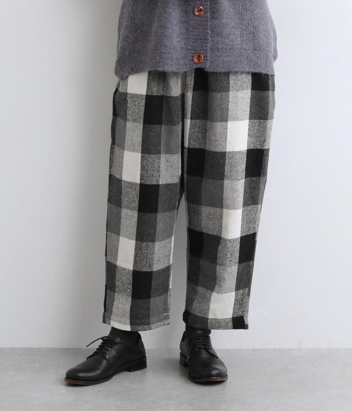 後ろボタンゆるパンツ(ブロックチェックナチュラル×ブラック-F)